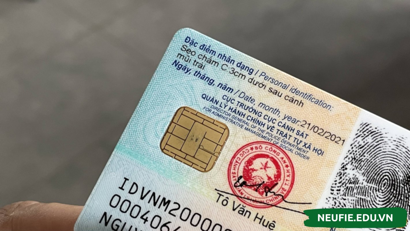 Giấy tờ cần để làm thẻ ngân hàng là CCCD hoặc hộ chiếu