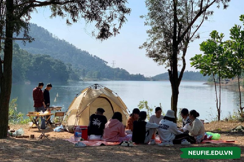Bạn có thể cho thuê các dịch vụ cắm trại để kinh doanh ở nông thôn với số vốn 100 triệu