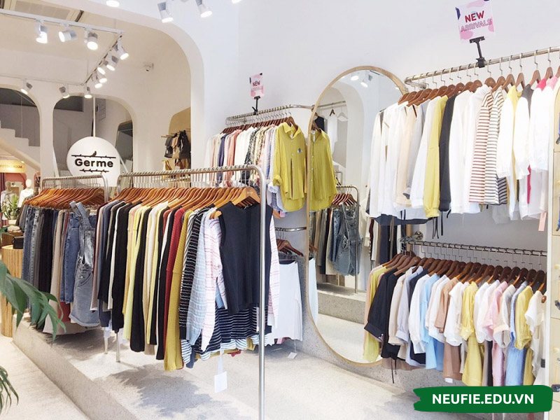 May mặc cũng là nhu cầu hàng đầu của con người bên cạnh ăn uống